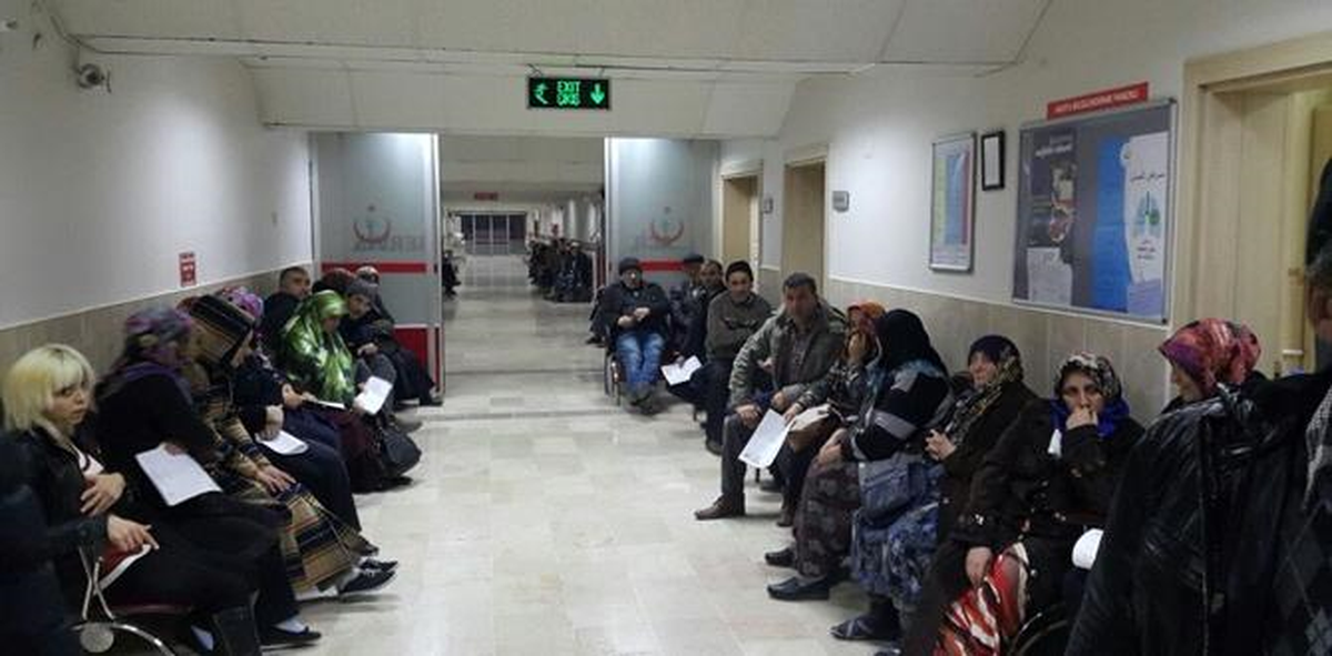 Hastanelerin Acil Servislerinde Yoğunluk Yaşandı