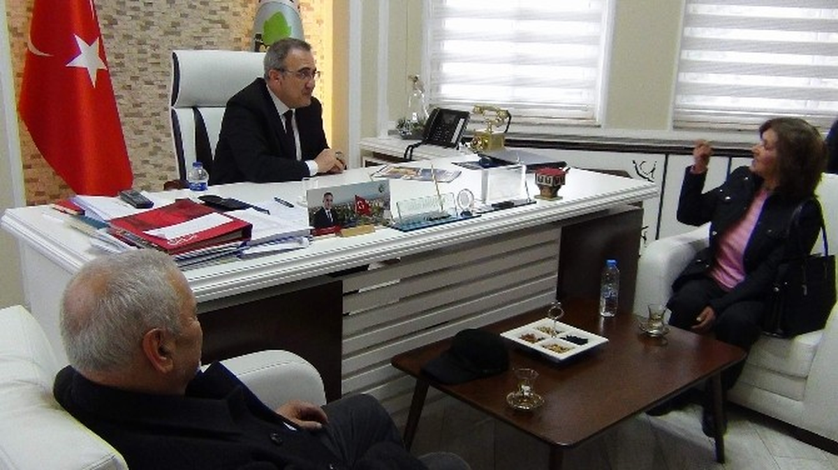 Hayvanseverlerden Başkan Karaçoban\'a Teşekkür Ziyareti