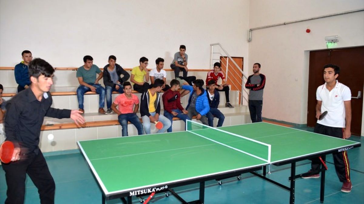 Hizan\'da Gençler Spora Yönlendiriliyor