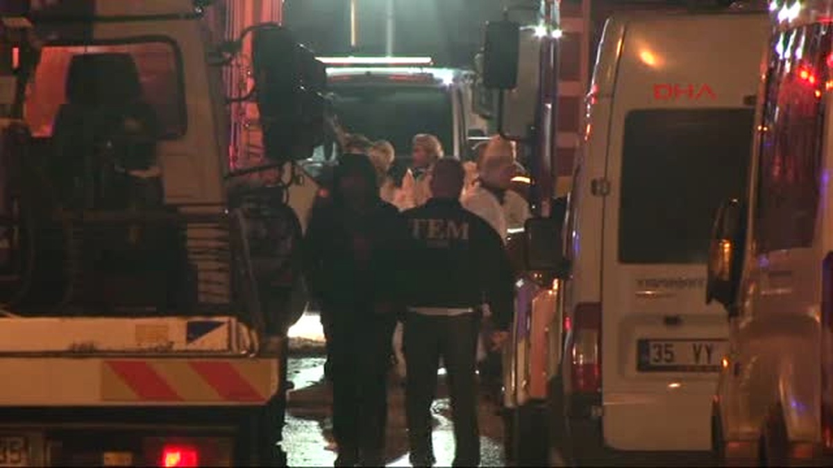 İzmir\'de Adliyeye PKK Saldırısı: 2 Şehit, 2 Terörist Ölü Ele Geçti (11)