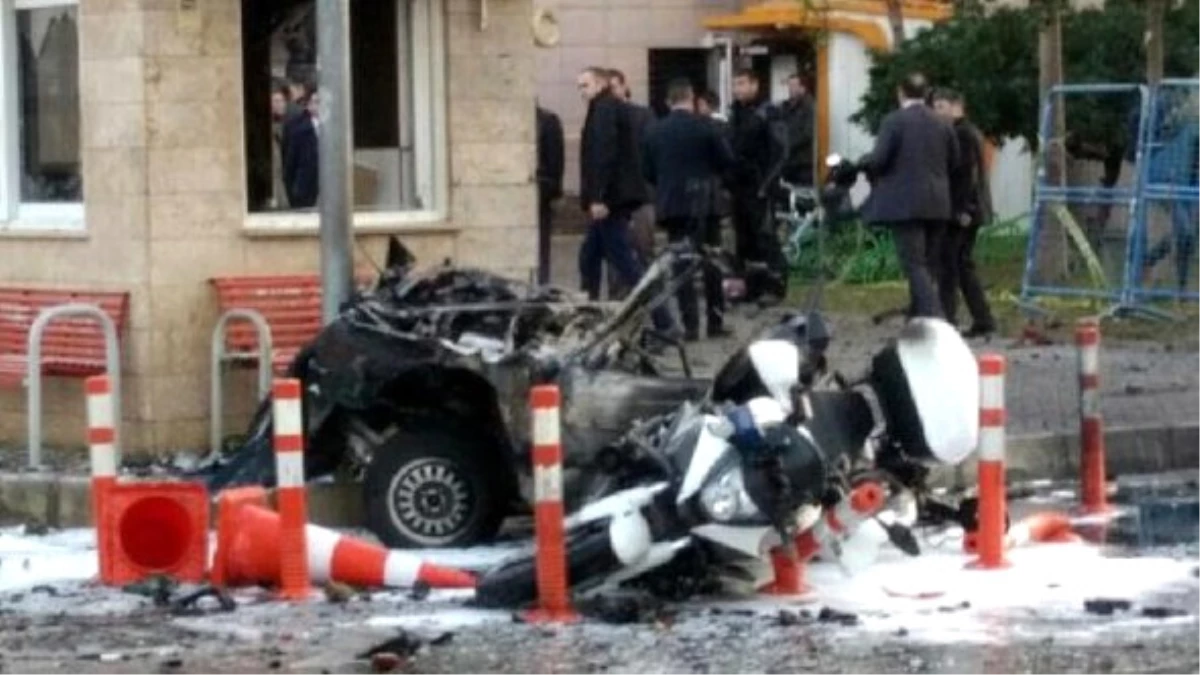 İzmir\'de Adliyeye PKK Saldırısı: 2 Şehit, 2 Terörist Ölü Ele Geçti (12)