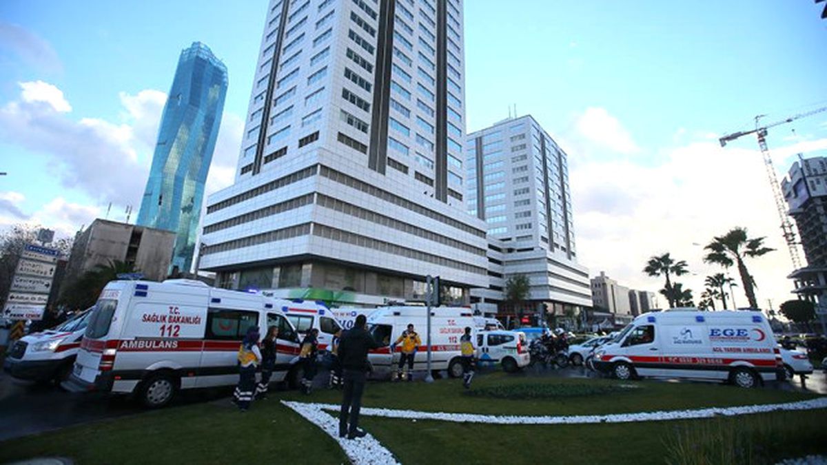 İzmir\'deki Terör Saldırısına Tepkiler