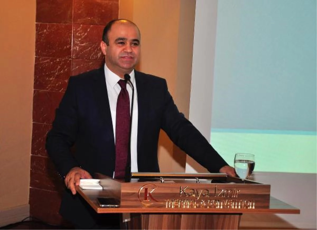 İzmir Milli Eğitim Müdürü: Başbakan İzmir\'e Okul Yaptıracak
