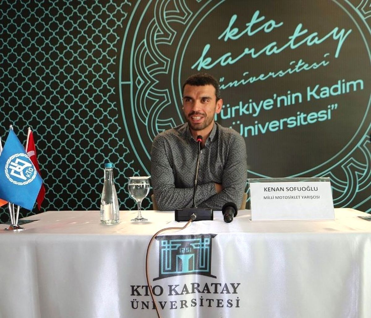 Kenan Sofuoğlu Kto Karatay Üniversitesi Öğrencileriyle Buluştu