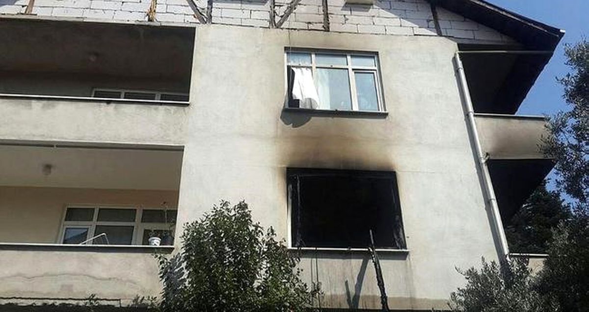 Kocaeli\'de Ev Yangını