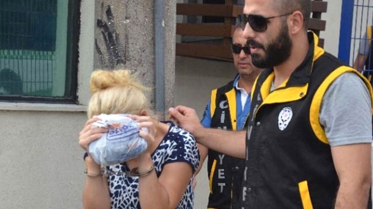 Eşini Kıskanıp Yanlışlıkla Başkasını Öldüren Kadına Müebbet İstemi