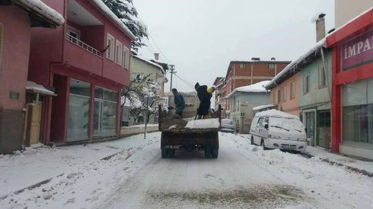 Bursa Orhaneli'nde Sıcaklık -39.6'yı Gösterdi