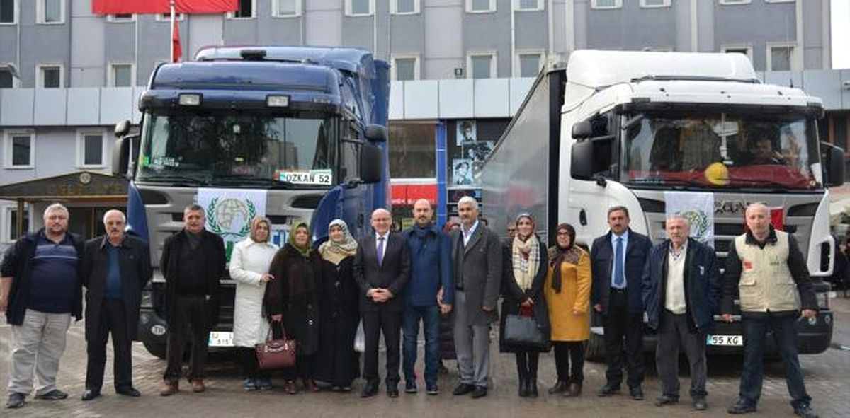 Samsun\'dan Haleplilere Yardım
