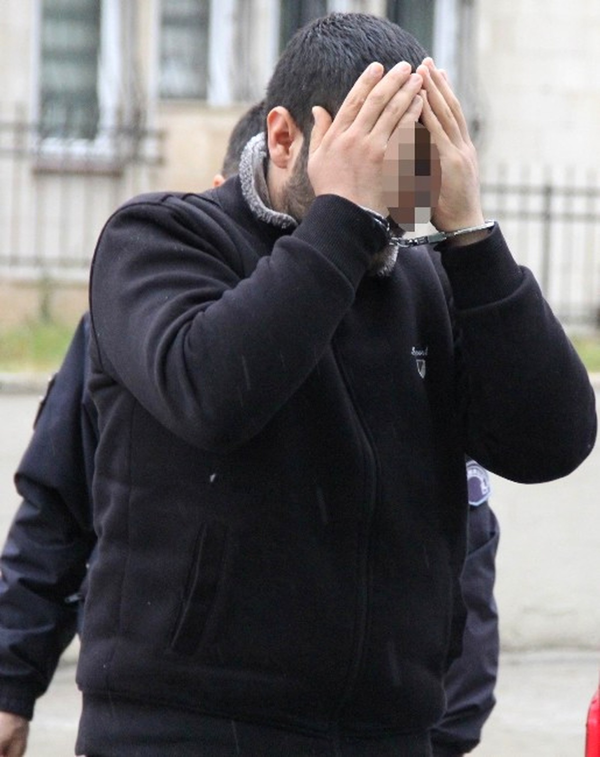 Şanlıurfa\'da Kck Operasyonunda 13 Kişi Tutuklandı