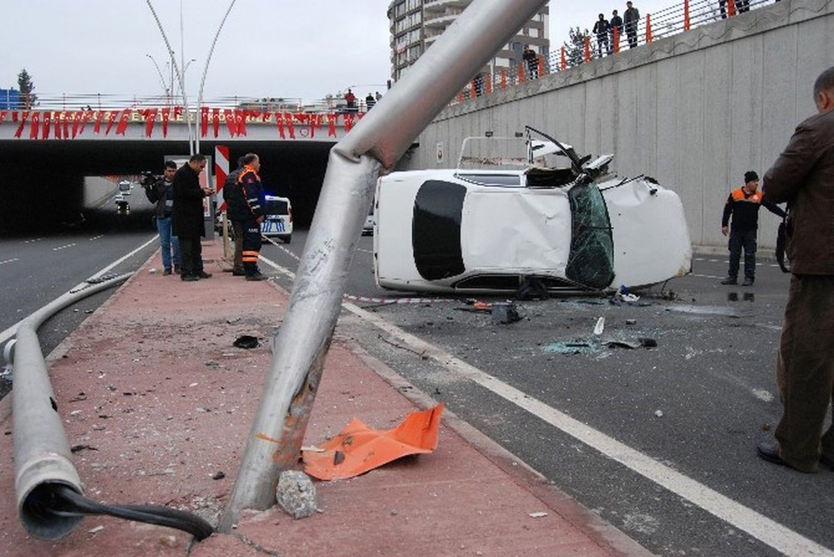 Şanlıurfa\'da Trafik Kazası: 4 Yaralı