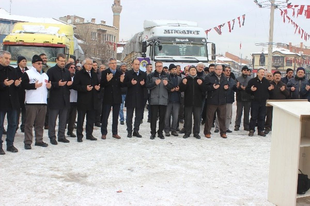 Tavşanlı\'dan Suriye\'ye 2 Yardım Tır\'ı Daha