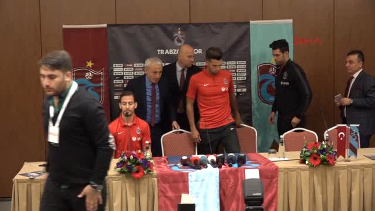 Trabzonspor\'da Mas ve Pereira Imzayı Attı