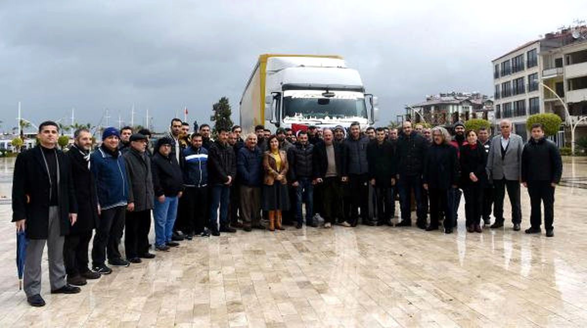 Türkmenlere Yardım Malzemesi Gönderildi