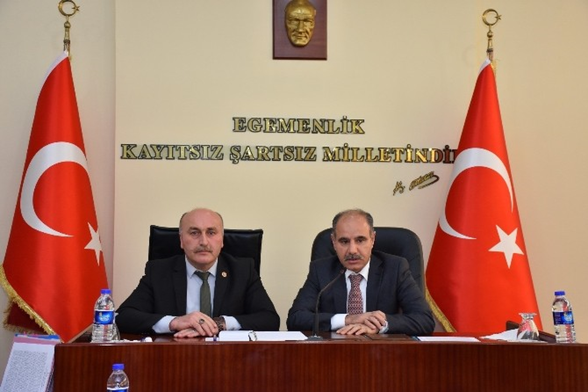 Vali Aktaş, Encümen ve İl Genel Meclisi Toplantısı Başkanlık Etti
