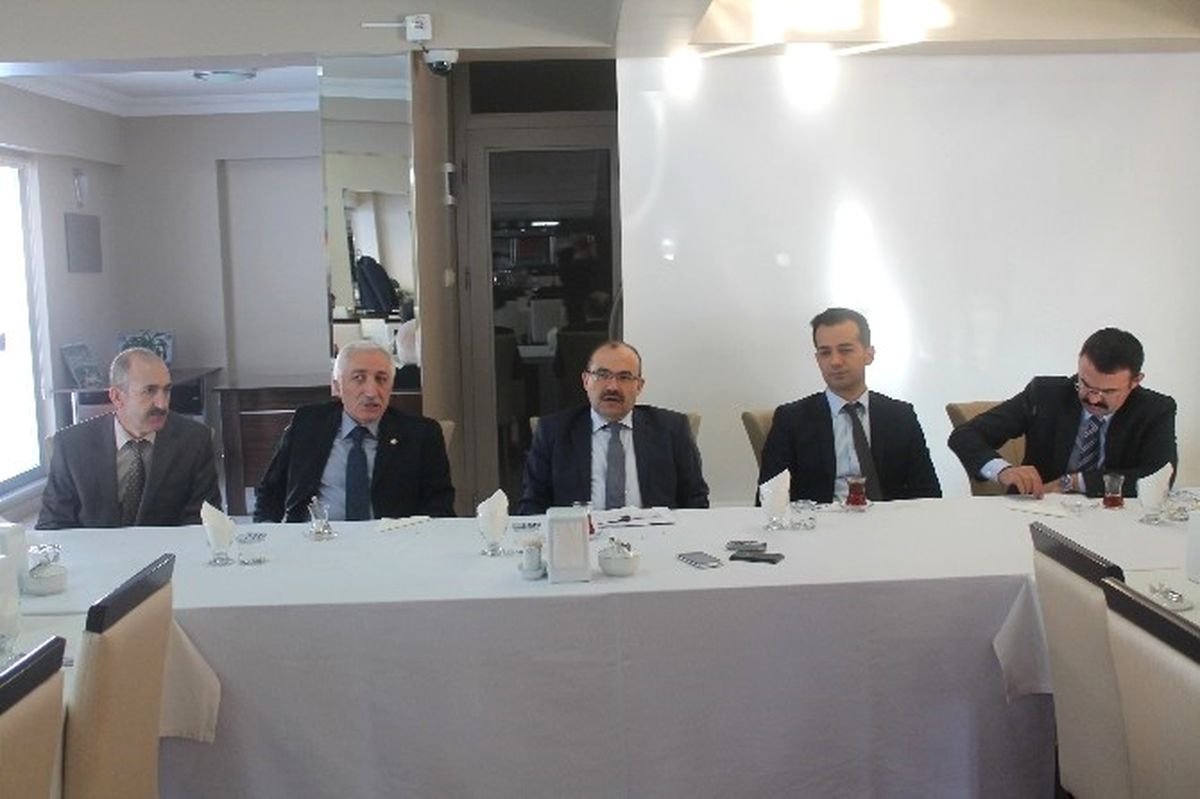 Vali Ustaoğlu Yatırımları Değerlendirdi