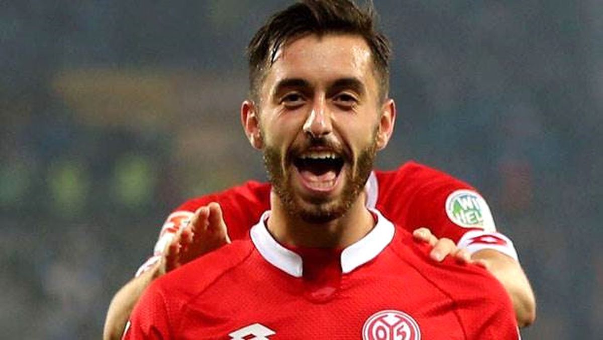 Yunus Mallı Wolfsburg\'a Transfer Oldu