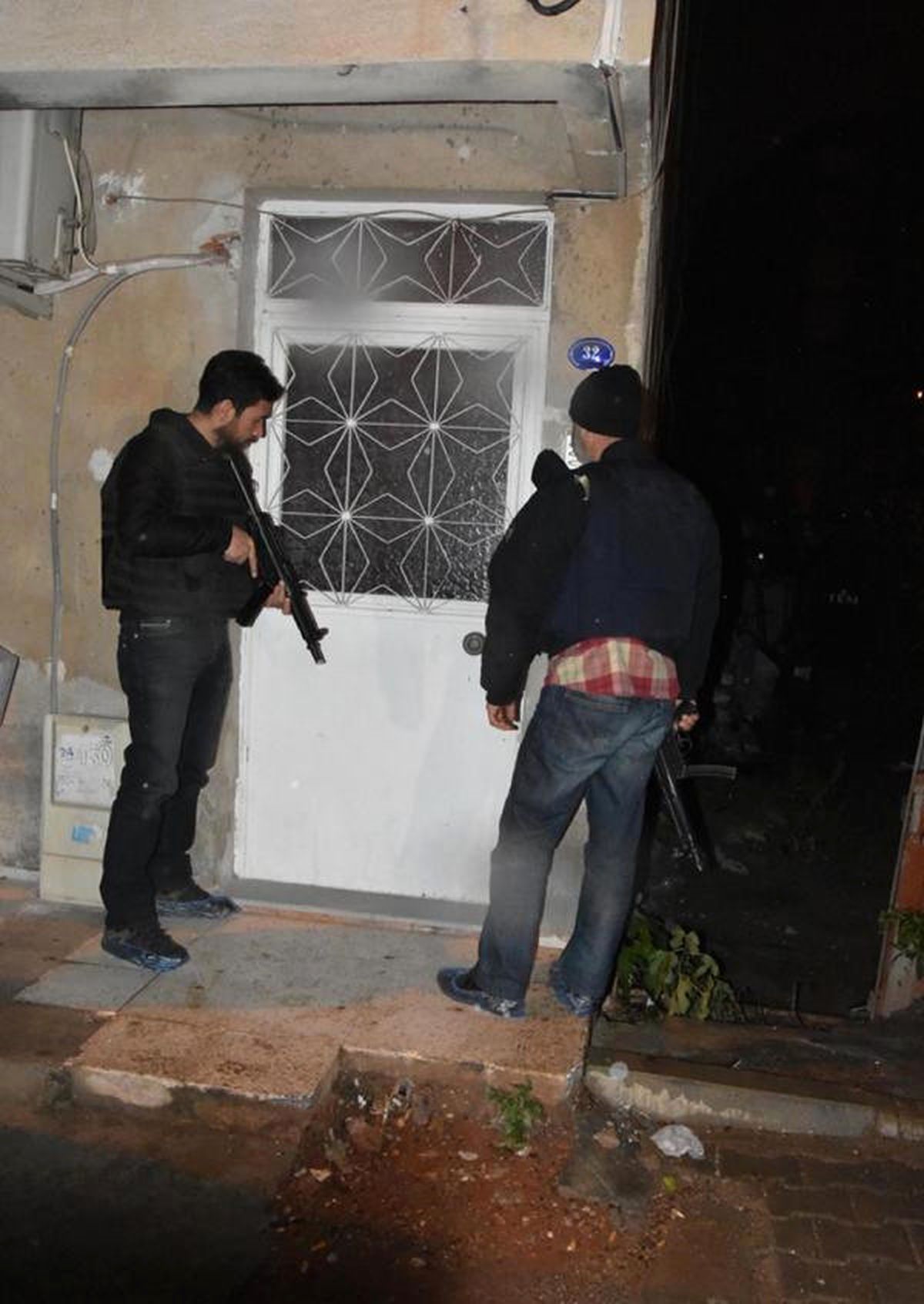 Adıyaman\'da Deaş Operasyonu: 6 Gözaltı