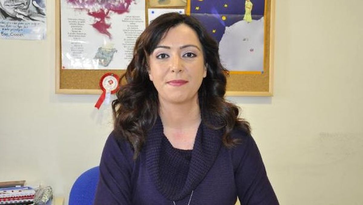 Adli Bilimler Doktoru Derya Deniz: "Kendini Ekonomik ve Sosyal Açıdan Yetersiz Hissedenler Klavye...