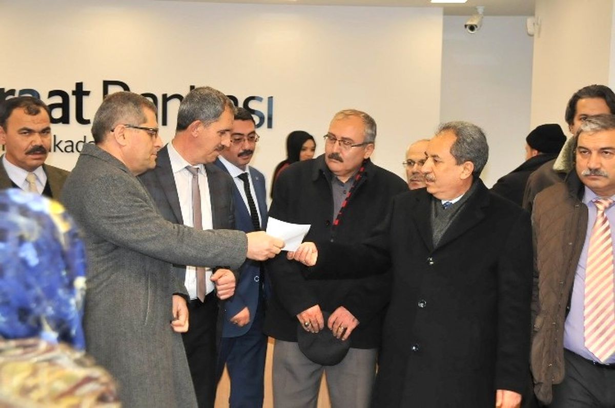 Akşehir Belediyesi\'nden Halep\'e Yardım Kampanyası