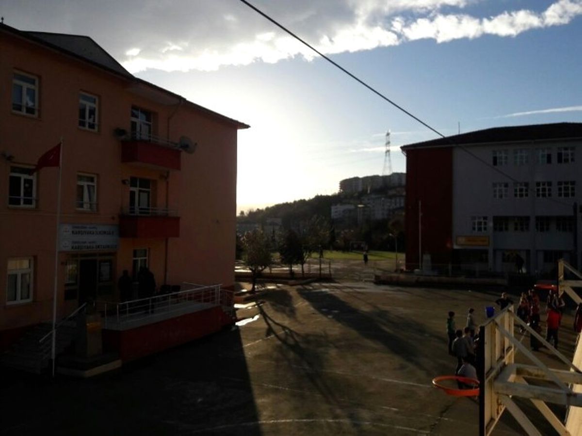 Alaplı\'da Bir Gecede 3 Okul Soyuldu
