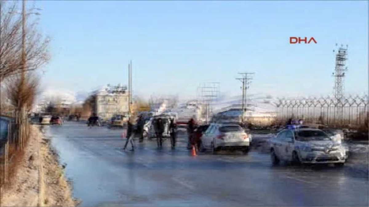 Ankara Buzlu Yolda Zincirleme Kaza: 15 Yaralı