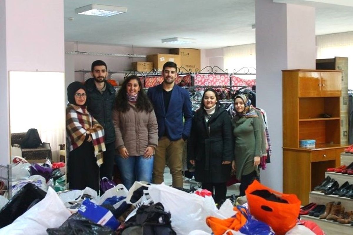 Belediye Sosyal Marketine Bağışlar Devam Ediyor