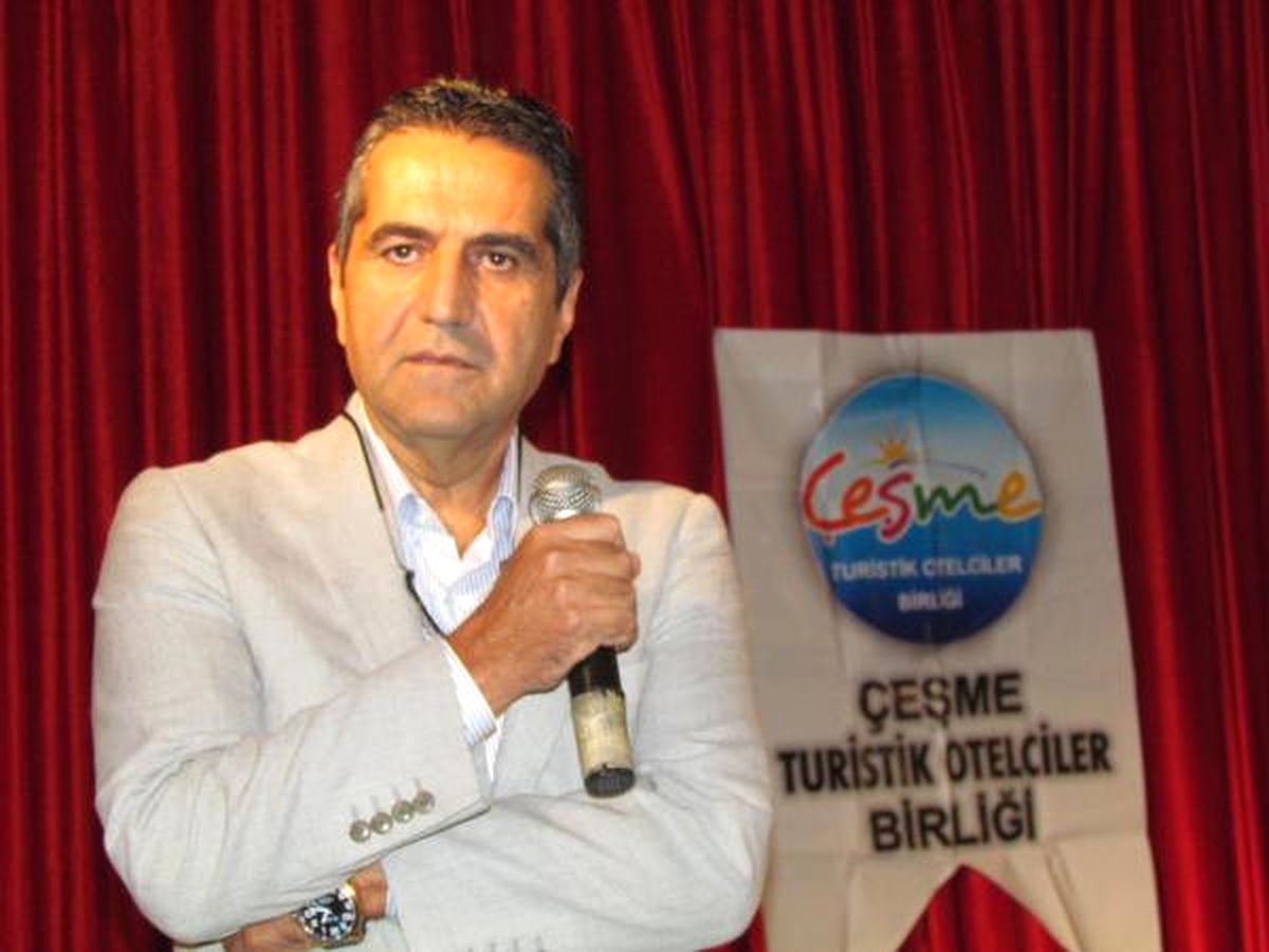 Çeşme Turistik Otelciler Birliği Başkanı Öncel; \'Turizm İçin Terör ve Ohal Bitmeli\'