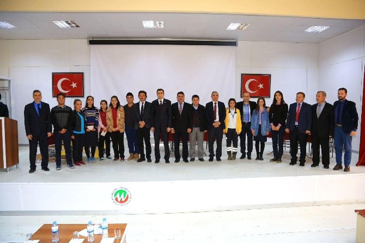 Darende\'de Münazara Yarışması