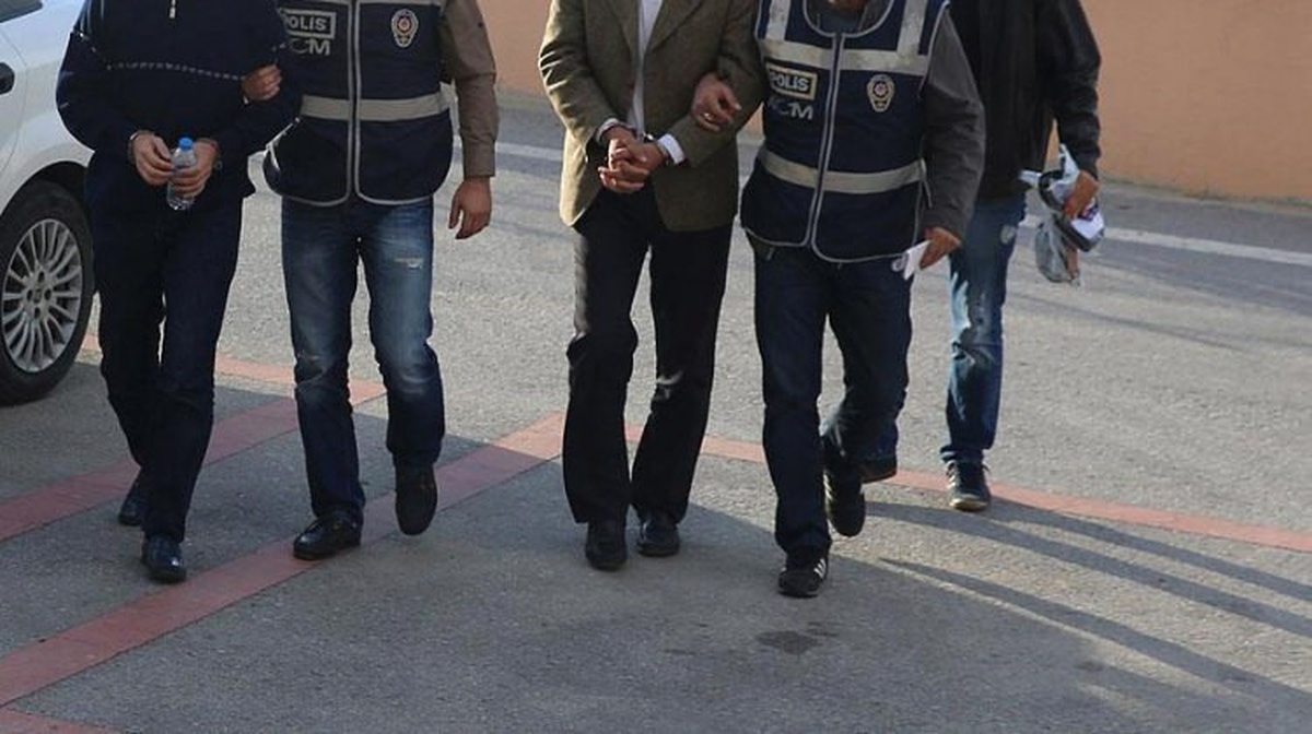 Elazığ\'da PKK/KCK Operasyonunda 18 Kişi Gözaltına Alındı