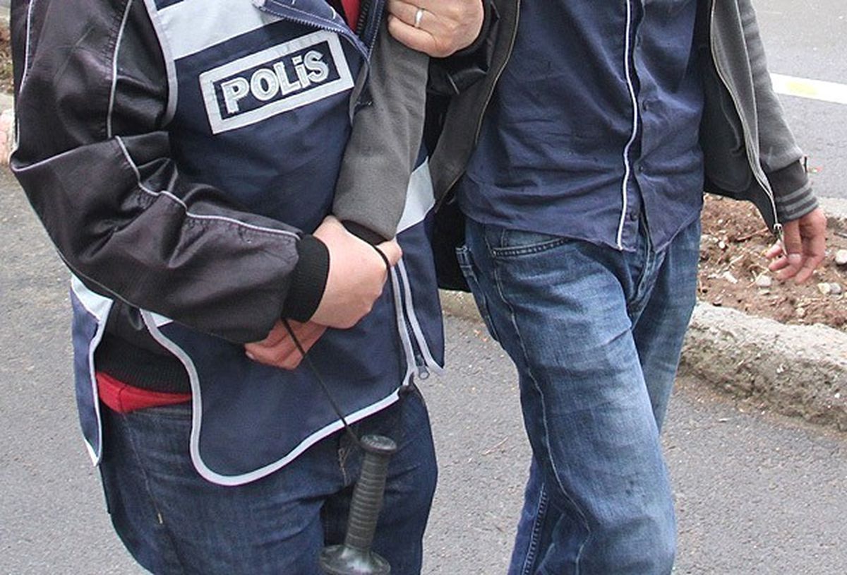 Eski Kadın Arkadaşını Bıçaklayan Zanlı Adliyede