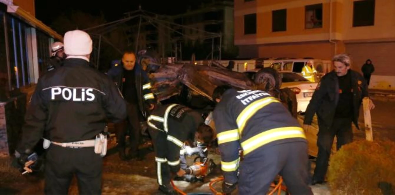 Eskişehir\'de Trafik Kazası: 2 Ölü, 1 Yaralı