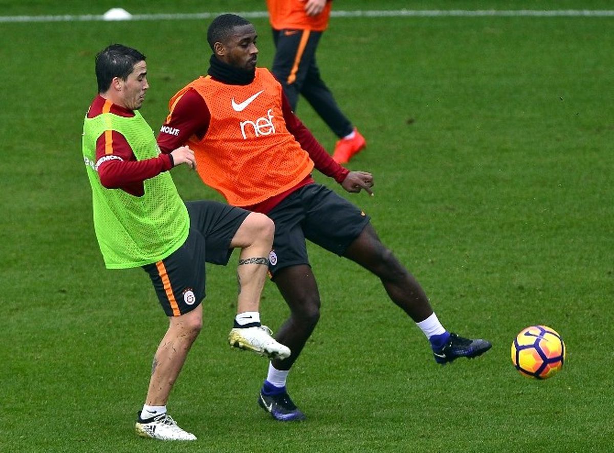 Galatasaray, Günün İlk İdmanını Tamamladı