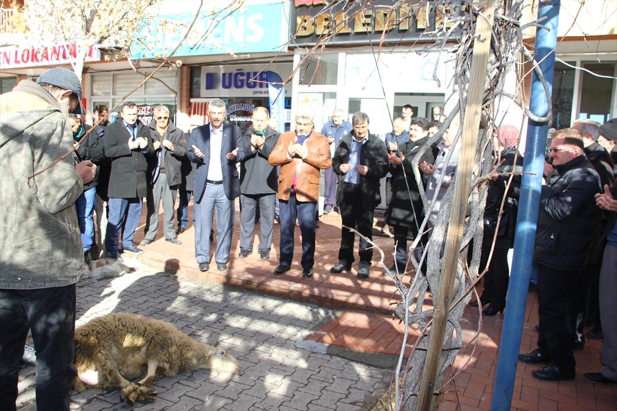 Hisarcık\'ta Yeni Yatırımlar İçin Kurban Kesildi