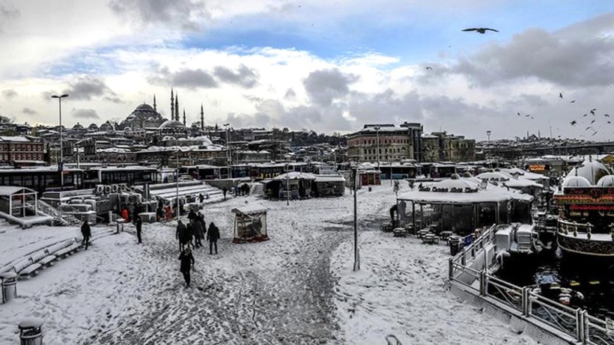 İstanbul\'a Yarın 20 Cm Kar Yağacak