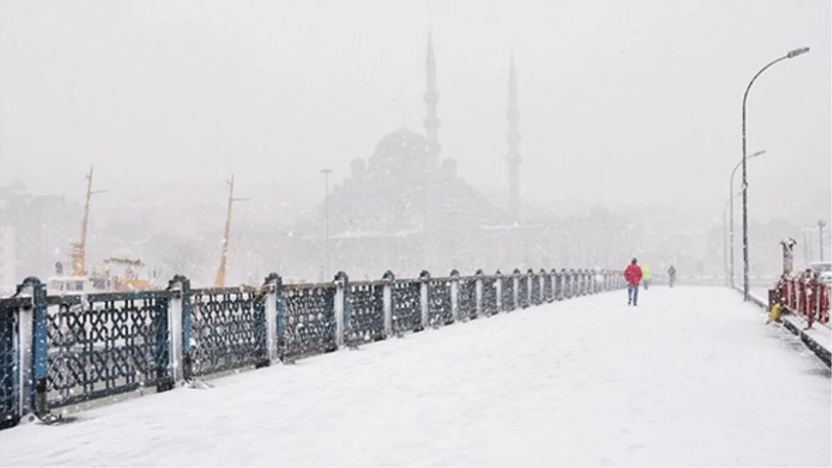 İstanbul\'da 36 Saat Aralıksız Kar Yağacak