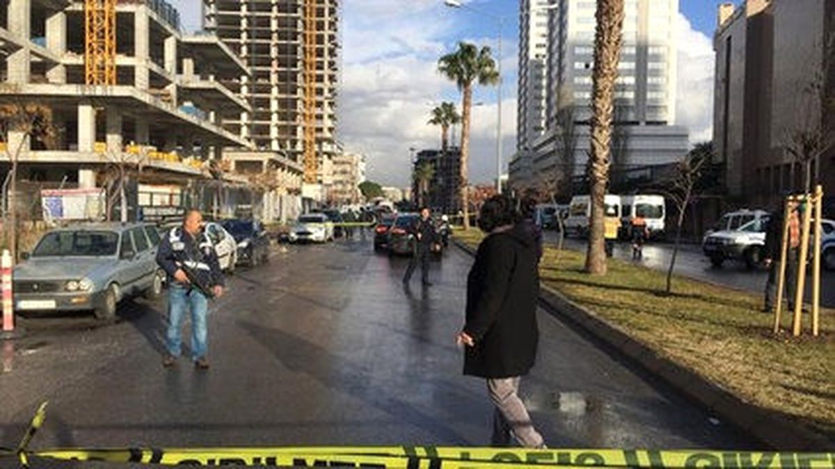 İzmir Adliyesi Önünde Terör Saldırısı: 2 Şehit