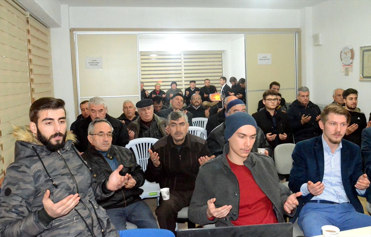 Mehmet Akif Ersoy İçin Camide Anma Programı