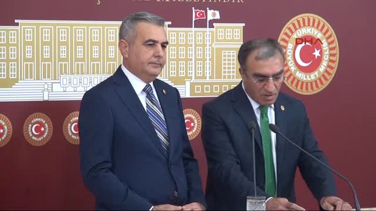 MHP\'li Öztürk; Zaruret Hasıl Olduğu Vakit Içimize Sinmeyen Şeyleri de Yapmak Zorunda Kalıyoruz