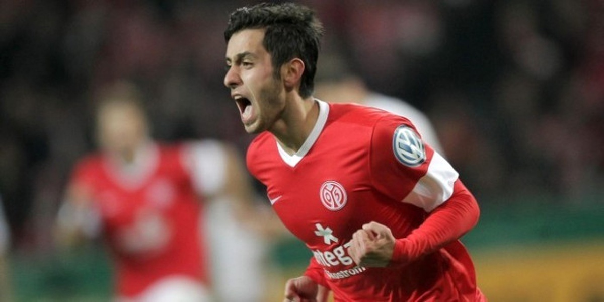 Milli Futbolcumuz Yunus Mallı Transfer Oldu