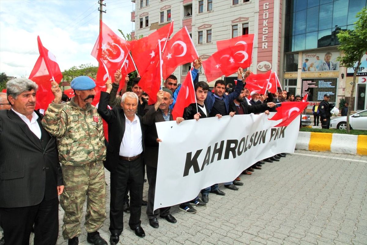 Muş\'ta "Teröre Lanet" Yürüyüşü