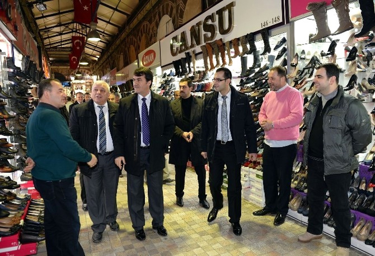 Osmangazi\'de Bin 566 İşletmeye Ruhsat Verildi