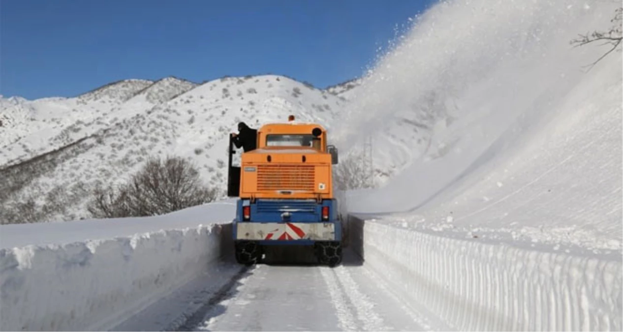 Tunceli\'de 167 Köy Yolu Ulaşıma Kapalı