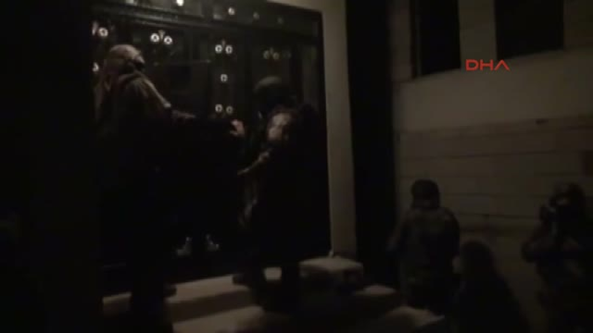 Van\'da PKK Operasyonu: 5 Gözaltı