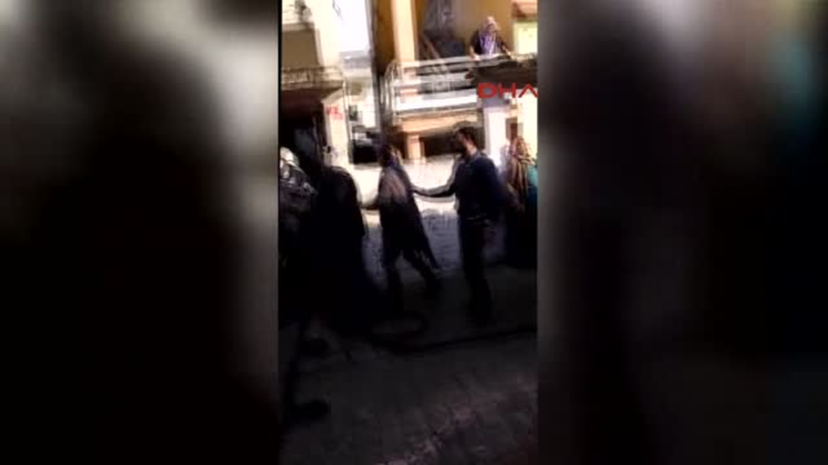 Adana - Annesi Kapıyı Kilitleyip Komşuya Gitti, 6 Yaşındaki Çocuk Yangında Öldü