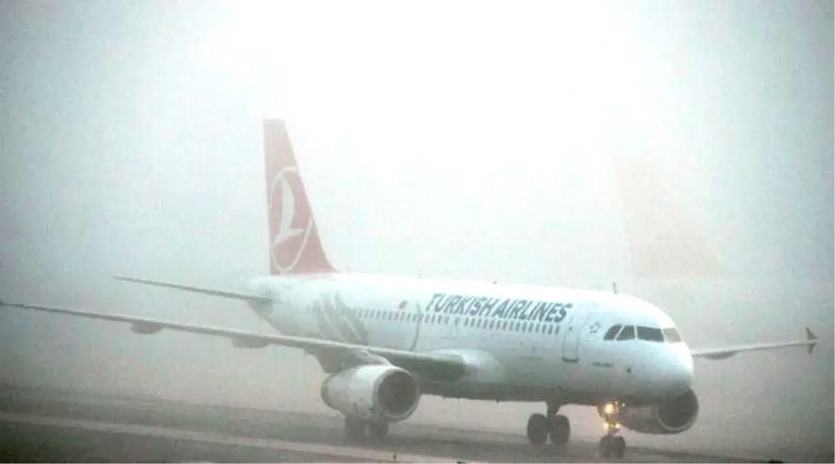 Ağrı\'da Hava Ulaşımına Sis Engeli