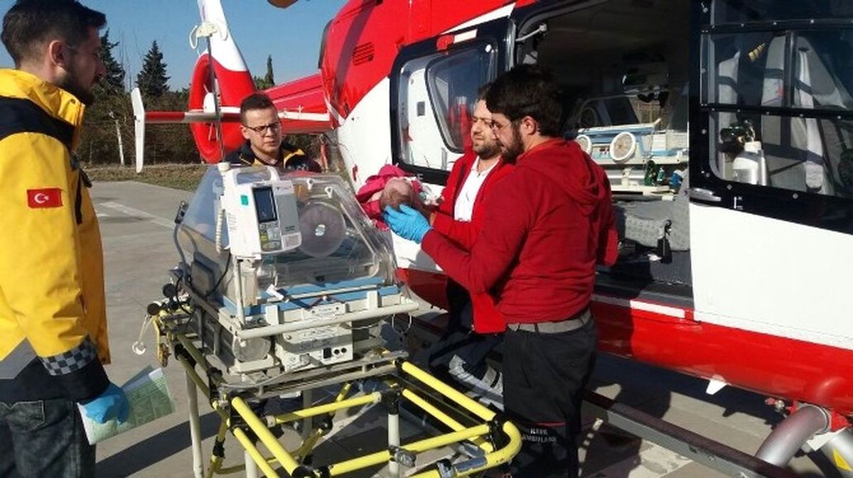 Ambulans Helikopter 3 Aylık Sinem İçin Havalandı