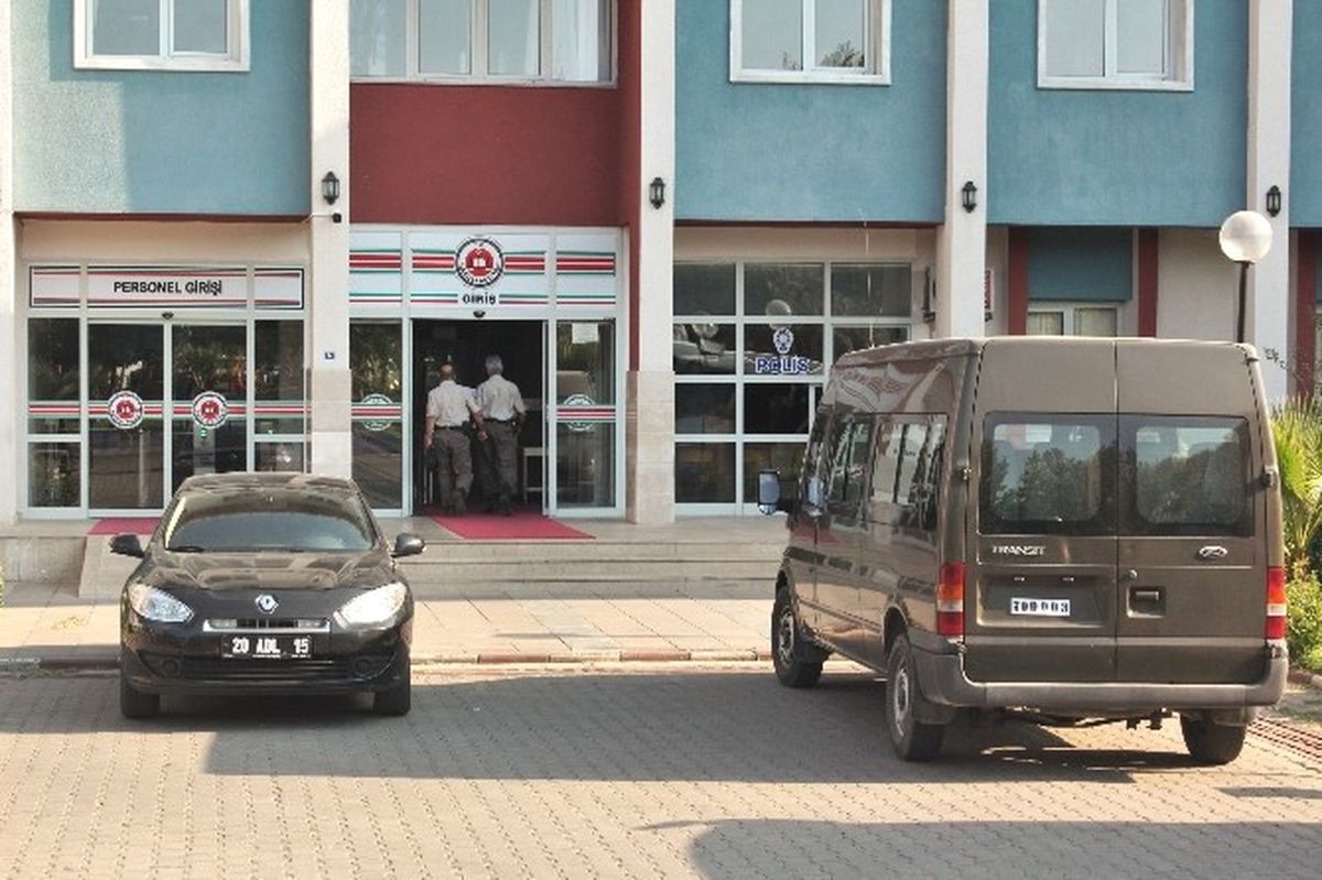 Aydın\'dan 30 Memur Daha Fetö\'den İhraç Edildi