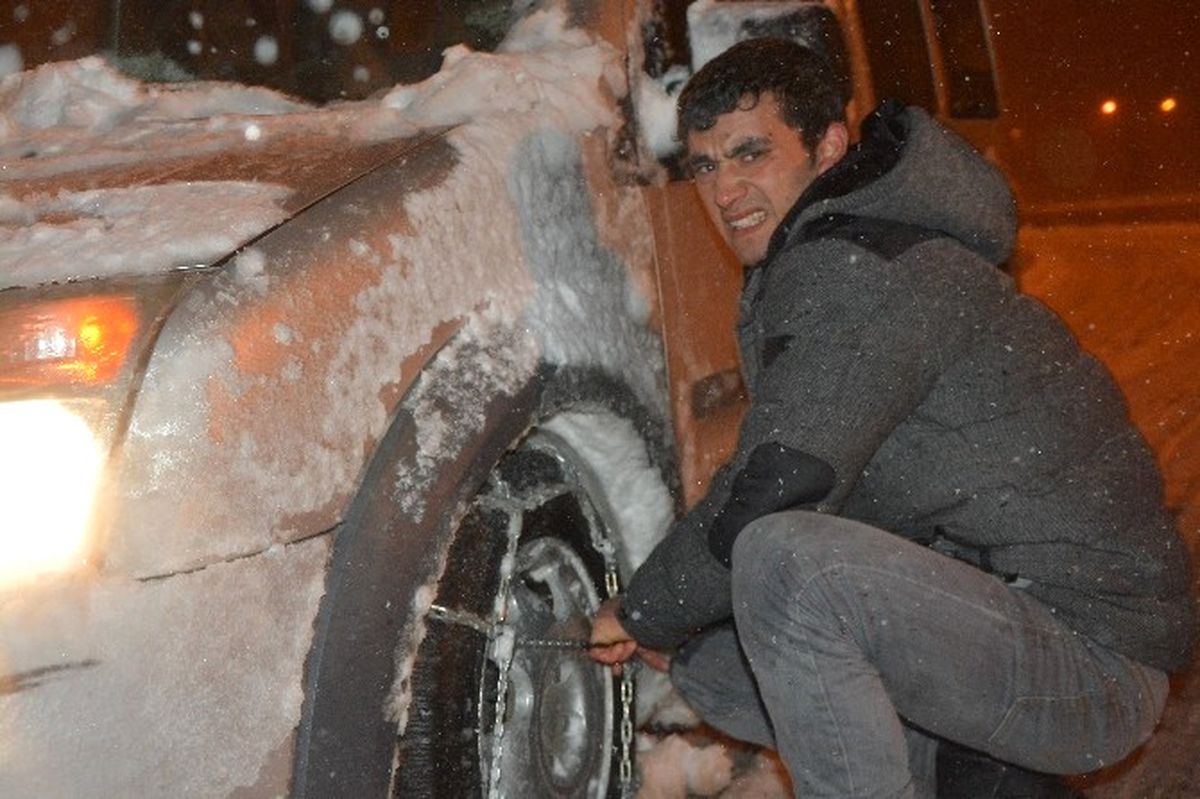 Balıkesir-Bursa Yolu Ulaşıma Kapandı