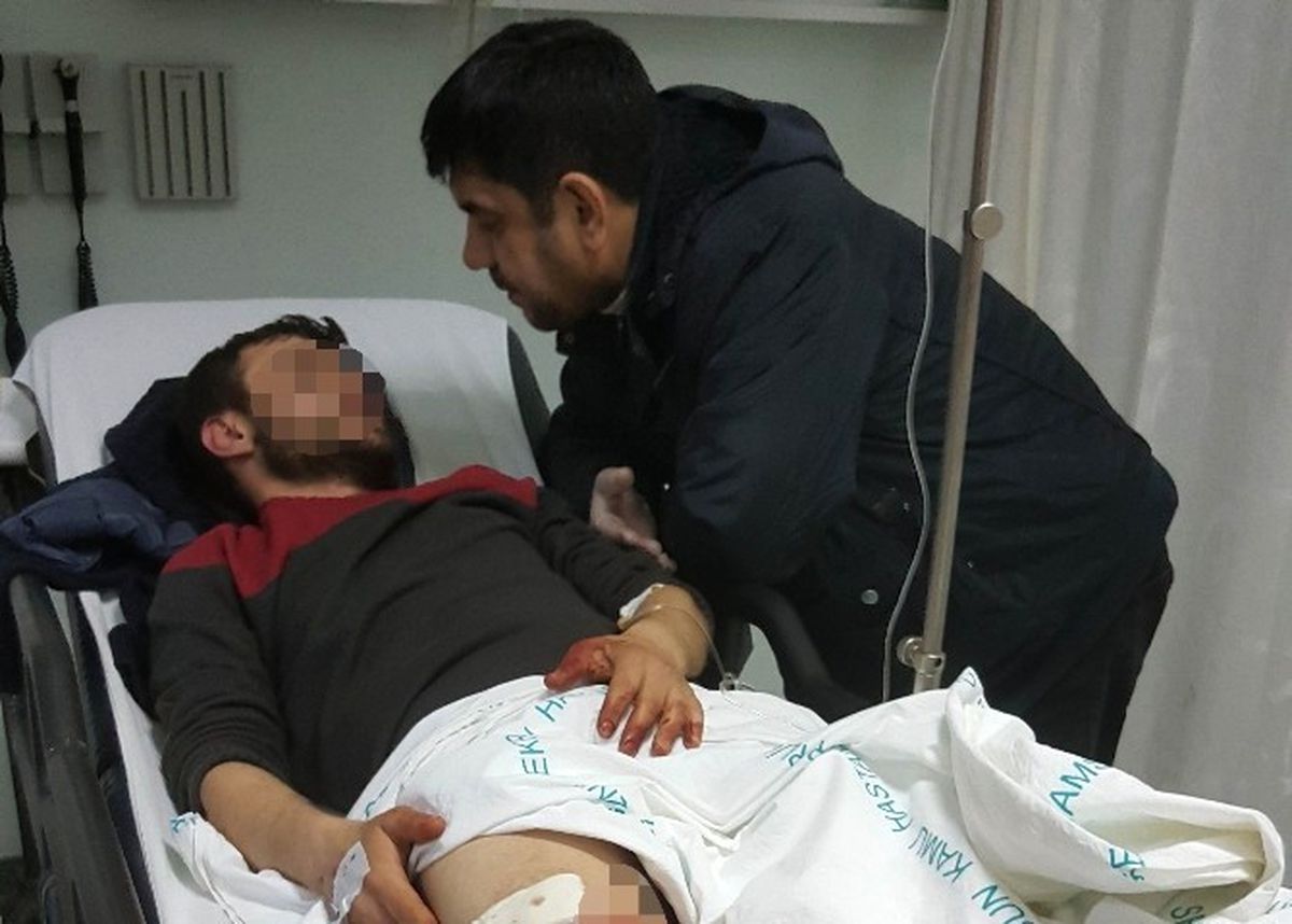 Bıçaklı Saldırıya Uğrayan 2 Kişi Yaralandı