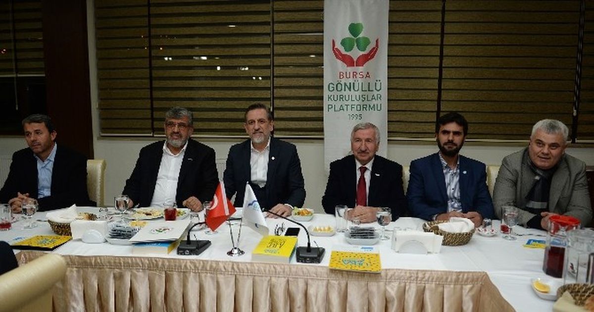 Burkay: "Bursa Başarılarıyla Türkiye\'ye Moral Veriyor"